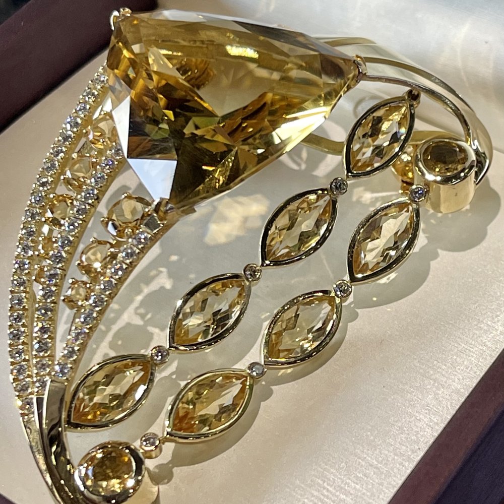 Unveiling Eternal Beauty: Your Guide to Finding the Perfect Wedding Jewelry Store Near You